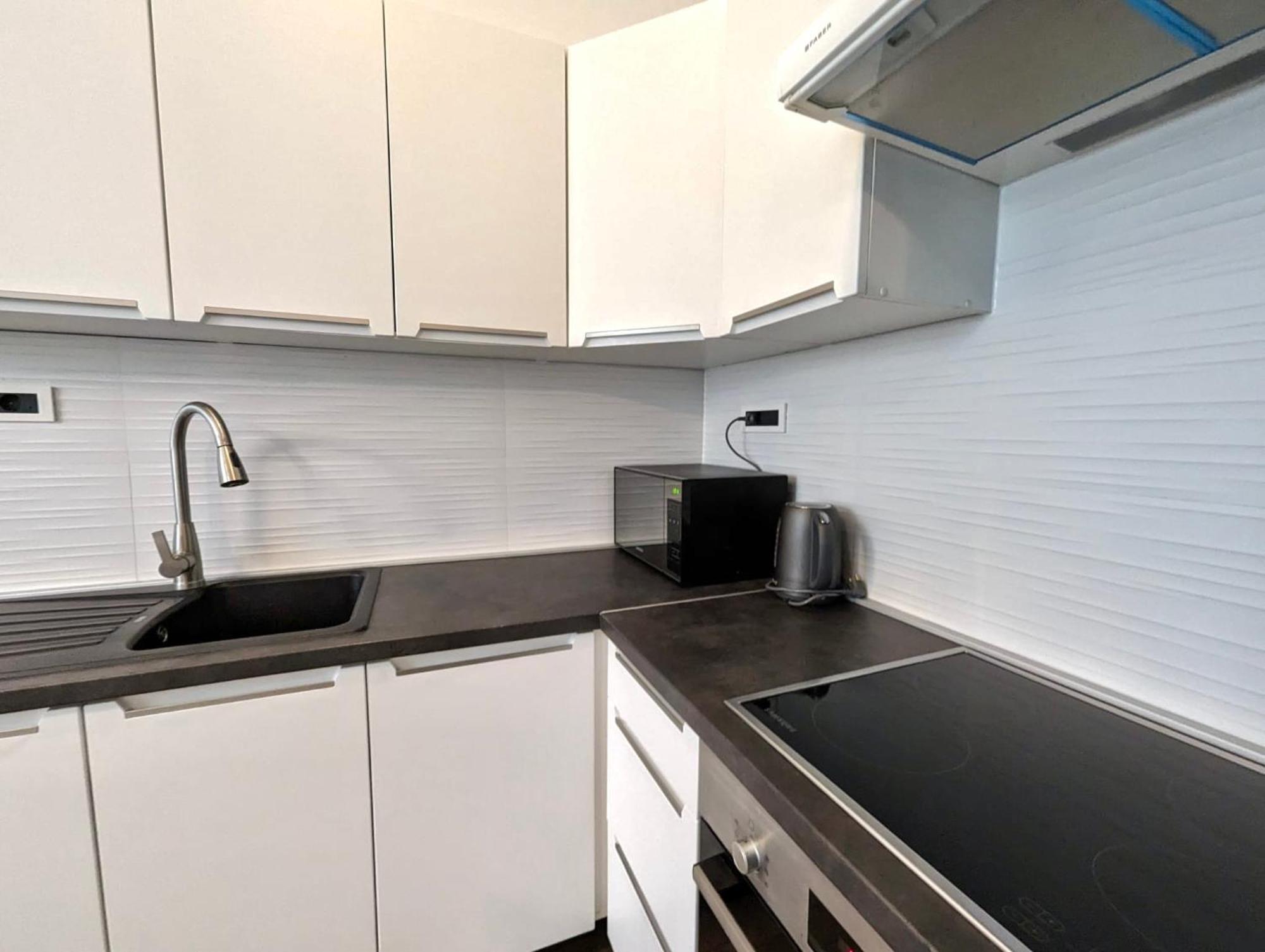 Fantabulous Downtown Abode W King Bed, 65" Tv, Washer And Tumble Dryer Ζάγκρεμπ Εξωτερικό φωτογραφία